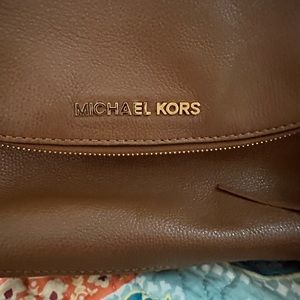 Michael Kors compartment shoulder bag tassel